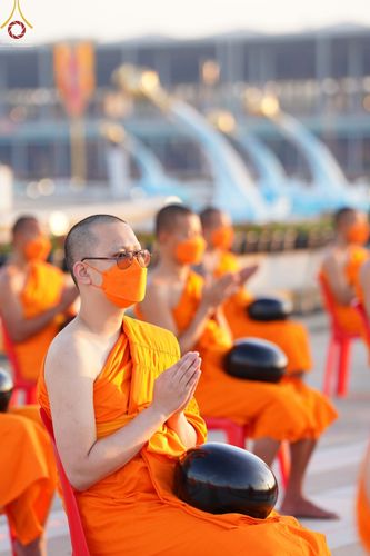 ภาพ No.68670:พิธีตักบาตรฉลองพระใหม่ วันที่ 1 มกราคม พ.ศ. 2566 ณ วัดพระธรรมกาย จ.ปทุมธานี