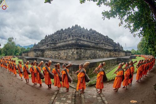 ภาพ No.68442:ธรรมยาตรา ณ มหาเจดีย์บรมพุทโธ ประเทศอินโดนีเซีย วันที่ 24 ธันวาคม พ.ศ. 2565
