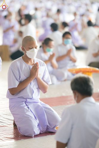 ภาพ No.79349:พิธีขอขมา มอบบาตรและผ้าไตร ในโครงการบรรพชาสามเณรฟื้นฟูพระพุทธศาสนาทั่วไทย โครงการอบรมยุวธรรมทายาท มัชฌิมธรรมทายาท และธรรมทายาทรุ่นอุดมศึกษา ณ สภาธรรมกายสากล วัดพระธรรมกาย วันเสาร์ที่ 1 เมษายน พ.ศ. 2566