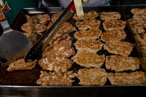 ภาพ No.292735:วันที่ 12 มกราคม พ.ศ. 2569 พิธีถวายภัตตาหารเป็นสังฆทาน แด่พระธรรมยาตรา ณ อนุสรณ์สถานมหาวิหารพระมงคลเทพมุนี (โลตัสแลนด์) อ.สองพี่น้อง จ.สุพรรณบุรี ในโครงการธรรมยาตรา กตัญญูบูชา มหาปูชนียาจารย์ พระมงคลเทพมุนี(สด จนฺทสโร) พระผู้ปราบมาร อนุสรณ์สถาน 7 แห่ง ปี