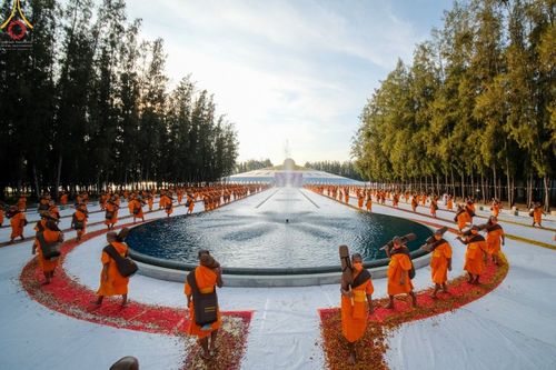 ภาพ No.41621:ประมวลภาพธรรมยาตรา ปีที่ 10  ประจำวันที่ 2 มกราคม พ.ศ. 2565 ชุดที่ 2
