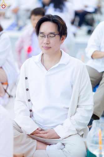 ภาพ No.291992:วันที่ 10 มกราคม พ.ศ. 2569 พิธีจุดประทีปถวายเป็นพุทธบูชา และบูชาธรรมมหาปูชนียาจารย์  ณ อนุสรณ์สถานคลองบางนางแท่น อ.สามพราน จ.นครปฐม ในโครงการธรรมยาตรา กตัญญูบูชา มหาปูชนียาจารย์ พระมงคลเทพมุนี(สด จนฺทสโร) พระผู้ปราบมาร อนุสรณ์สถาน 7 แห่ง ปีที่ 14