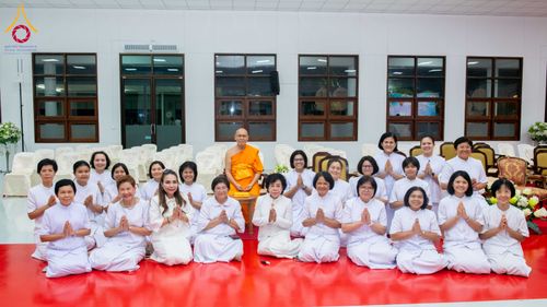 ภาพ No.314603:วันศุกร์ที่ 20 มีนาคม พ.ศ. 2569 พิธีบำเพ็ญกุศล คุณพ่อณรงค์ จินตมากุล โยมบิดา พระครูปลัดรัตนวีรวัฒน์ (รังสฤษดิ์ อิทฺธิจินตโก) ที่ปรึกษาเจ้าคณะจังหวัดปทุมธานี เจ้าอาวาสวัดพระธรรมกาย  ณ ห้องปลูกศรัทธา 2 วัดพระธรรมกาย ปทุมธานี