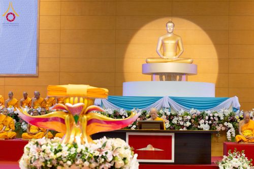 ภาพ No.264648:วันอาทิตย์ที่ 2 พฤศจิกายน พ.ศ. 2568 พิธีทอดกฐินสามัคคี ณ สภาธรรมกายสากล วัดพระธรรมกาย