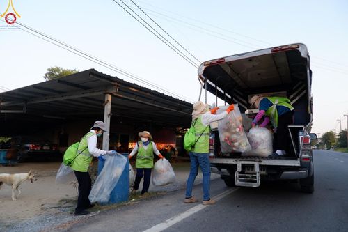 ภาพ No.117977:V.17 สำเร็จๆ การเตรียมงาน เก็บงาน การรับบุญของเจ้าหน้าที่หน่วยงานต่างๆ เพื่อโครงการธรรมยาตรา กตัญญูบูชามหาปูชนียาจารย์ พระมงคลเทพมุนี (สด จนฺทสโร) พระผู้ปราบมาร อนุสรณ์สถาน 7 แห่ง ปีที่ 12 ระหว่างวันที่ 2 - 31 มกราคม พ.ศ.2567