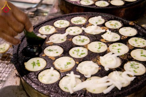 ภาพ No.287296:วันที่ 3 มกราคม พ.ศ.2569 พิธีถวายภัตตาหารเป็นสังฆทาน แด่พระธรรมยาตรา ณ วัดพระธรรมกาย  จังหวัดปทุมธานี ในโครงการธรรมยาตรา กตัญญูบูชา มหาปูชนียาจารย์ พระมงคลเทพมุนี(สด จนฺทสโร) พระผู้ปราบมาร อนุสรณ์สถาน 7 แห่ง ปีที่ 14