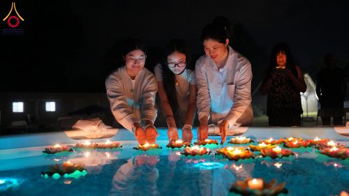 ภาพ No.326119:วันเสาร์ที่ 25 เมษายน พ.ศ.2569 จัดงาน CANDLELIGHT MEDITATION & VIGIL ณ วัดพระธรรมกายเทนเนสซี ประเทศสหรัฐอเมริกา