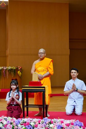 ภาพ No.311901:วันอังคารที่ 3 มีนาคม พ.ศ.2569 พิธีมอบโล่วัชรเกียรติยศ โครงการตอบปัญหาธรรมะทางก้าวหน้า ครั่งที่ 43, พิธีมอบโล่วัชรเกียรติยศ โครงการสอบตอบปัญหาศีลธรรม เพื่อสันติภาพโลก (World-Pec) ครั้งที่ 19 ณ สภาธรรมกายสากล วัดพระธรรมกาย