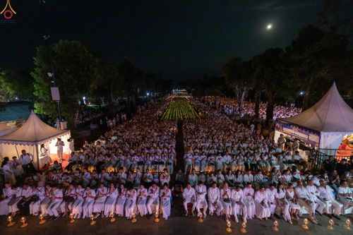 ภาพ No.331982:วันอาทิตย์ที่ 31 พฤษภาคม พ.ศ. 2569 สมาคมมหานิกายอินโดนีเซีย (MBMI) , สมาคมวาลูบี้ (WALUBI) , มูลนิธิธรรมกาย , การท่องเที่ยวและการบินแห่งอินโดนีเซีย (injourney destinations) , สหภาพพระธรรมทูตไทยในอินโดนีเซีย-แอฟริกา และเครือข่าย คณะสงฆ์มหายาน , วัชรยาน แล