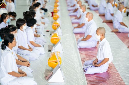 ภาพ No.87816:พิธีบรรพชาอุปสมบท ในโครงการอุปสมบทหมู่บูชาธรรม วันครูผู้ค้นพบวิชชาธรรมกาย ณ วัดพระธรรมกาย ในวันเสาร์ที่ 16 กันยายน พ.ศ.2566