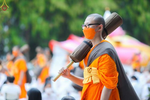 ภาพ No.68939:พิธีต้อนรับพระธรรมยาตรา ในโครงการธรรมยาตรากตัญญูบูชา มหาปูชนียาจารย์ พระมงคลเทพมุนี(สด จนฺทสโร) พระผู้ปราบมาร อนุสรณ์สถาน 7 แห่ง ปีที่ 11 วันที่ 3 มกราคม พ.ศ. 2566 ณ อนุสรณ์สถานมหาวิหารพระมงคลเทพมุนี จ.สุพรรณบุรี