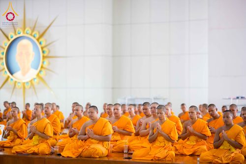 ภาพ No.329942:วันที่ 23 พฤษภาคม พ.ศ. 2569 พิธีถวายภัตตาหารเมนูสวรรค์ เพื่อการบรรลุธรรม ณ หอฉันคุณยายอาจารย์ฯ วัดพระธรรมกาย จังหวัดปทุมธานี