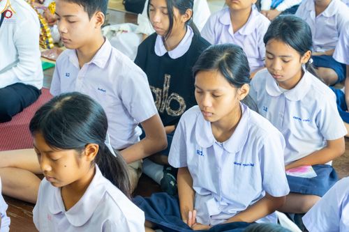 ภาพ No.293374:วันที่ 12 มกราคม พ.ศ. 2569 พิธีทอดผ้าป่าทำนุบำรุงศาสนสถาน ณ วัดผาสุการาม อ.บางเลน จ.นครปฐม ในโครงการธรรมยาตรา กตัญญูบูชา มหาปูชนียาจารย์ พระมงคลเทพมุนี(สด จนฺทสโร) พระผู้ปราบมาร อนุสรณ์สถาน 7 แห่ง ปีที่ 14