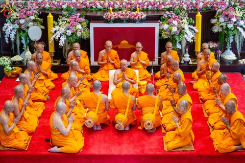 ภาพ No.137816:พิธีอุปสมบทสามเณรอุทิศชีวิต 11 รูป วันวิสาขบูชา พุธที่ 22 พฤษภาคม พ.ศ.2567 ณ อุโบสถ วัดพระธรรมกาย