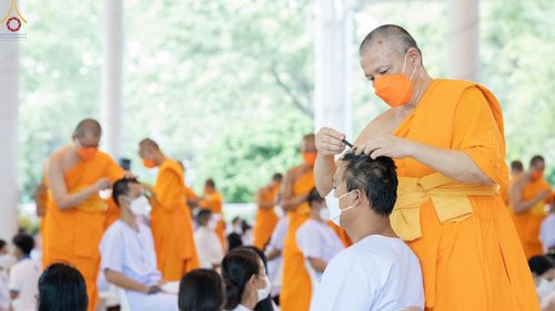 ภาพ No.63642:พิธีปลงผมนาคธรรมทายาท โครงการอุปสมบทบูชาธรรม มหาปูชนียาจารย์ประจำปี 2565 วันที่ 19 พฤศจิกายน พ.ศ. 2565 ณ สภาธรรมกายสากล วัดพระธรรมกาย