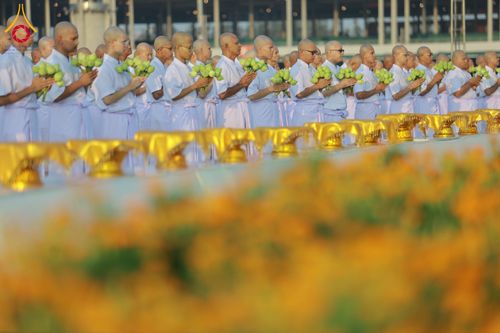 ภาพ No.320851:วันเสาร์ที่ 11 เมษายน พ.ศ.2569 พิธีเวียนประทักษิณ พิธีวันทาเจดีย์ โครงการอุปสมบทหมู่ บูชาธรรมหลวงพ่อธัมมชโย พ.ศ.2569 โครงการอุปสมบทหมู่ธรรมทายาท ระดับอุดมศึกษา รุ่น 53 (ภาคฤดูร้อน) ณ วัดพระธรรมกาย ปทุมธานี