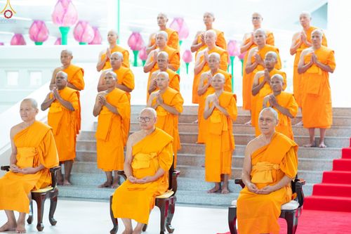 ภาพ No.350889:วันที่ 19 กันยายน พ.ศ.2569 พิธีบรรพชาอุปสมบท โครงการอุปสมบทหมู่บูชาธรรม ครบรอบ 109 ปี วันครูผู้ค้นพบวิชชาธรรมกาย ณ โบสถ์พระไตรปิฏก วัดพระธรรมกาย