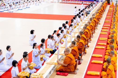 ภาพ No.339674:วันที่ 18 กรกฎาคม พ.ศ.2569 วันมหารำลึก ครั้งที่ 36 ณ ห้องแก้วสารพัดนึก 1 วัดพระธรรมกาย