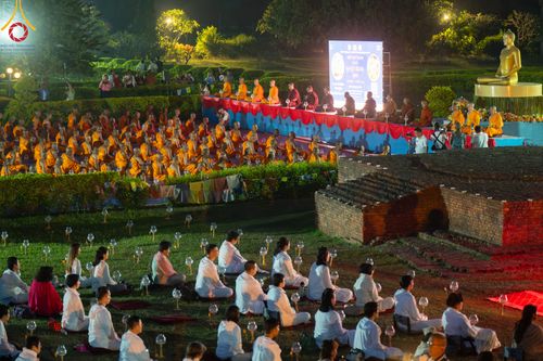 ภาพ No.314297:วันอังคารที่ 17 มีนาคม พ.ศ. 2569 พิธีจุดประทีปเป็นพุทธบูชา ณ วิหารมายาเทวี ลุมพินี ประเทศเนปาล