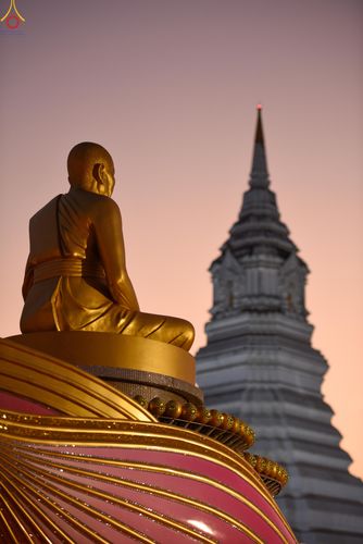 ภาพ No.302902:วันที่ 24 มกราคม พ.ศ. 2569 พิธีจุดประทีปธรรมถวายเป็นพุทธบูชา  และบูชาธรรมมหาปูชนียาจารย์  ณ อาคารธรรมยาตรา กตัญญูบูชามหาปูชนียาจารย์  ตรงข้ามวัดปากน้ำภาษีเจริญ จ.กรุงเทพมหานคร ในโครงการธรรมยาตรา กตัญญูบูชา มหาปูชนียาจารย์ พระมงคลเทพมุนี(สด จนฺทสโร) พระผู