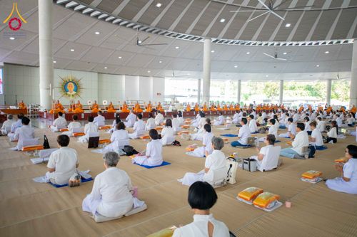 ภาพ No.307317:วันจันทร์ที่ 2  กุมภาพันธ์ พ.ศ. 2569 พิธีบุพเปตพลี ครั้งที 177 วันพระขึ้น 15 ค่ำ เดือน 3 ณ หอฉันคุณยายอาจารย์ วัดพระธรรมกาย จ.ปทุมธานี