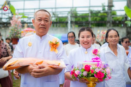 ภาพ No.178243:พิธีทอดกฐิน ณ วัดหนองไผ่ ต.โพธิ์ทอง อ.ปางศิลาทอง จ.กำแพงเพชร ในโครงการทอดกฐินสามัคคีทั่วไทย 30,000 วัด บูชาธรรม 80 ปี หลวงพ่อธัมมชโย โดยคณะศิษยานุศิษย์วัดพระธรรมกาย วันที่ 6 พฤศจิกายน พ.ศ. 2567