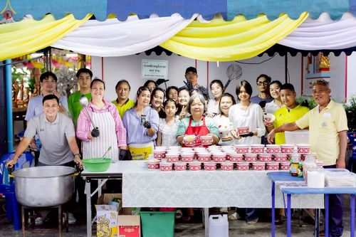 ภาพ No.260136:วันที่ 19 ตุลาคม พ.ศ. 2568 พิธีทอดกฐินสามัคคีทั่วไทย 30,000 วัด โดยคณะศิษยานุศิษย์ บูชาธรรม 81 ปี หลวงพ่อธัมมชโย ณ วัดราษฎร์นิมิตศรัทธาธรรม(หนองปรือ) อ.บางพลี จ.สมุทรปราการ