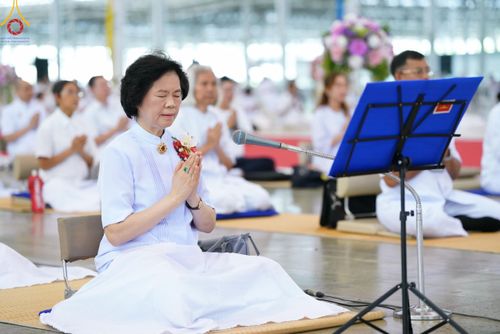 ภาพ No.153984:พิธีจุดเทียนใจ ไฟนิรันดร์ อนันตชัย วันอาทิตย์ที่ 8 กันยายน พ.ศ. 2567 วัดพระธรรมกาย จ.ปทุมธานี