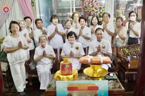 ภาพ No.181546:พิธีทอดกฐิน ณ วัดแม่น้ำ อ.เมือง จ.สมุทรสงคราม ในโครงการทอดกฐินสามัคคีทั่วไทย 30,000 วัด บูชาธรรม 80 ปี หลวงพ่อธัมมชโย โดยคณะศิษยานุศิษย์วัดพระธรรมกาย วันที่ 27 ตุลาคม พ.ศ. 2567