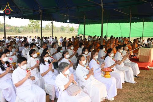 ภาพ No.76459:พิธีกลั่นแผ่นดิน โปรยดอกไม้ ขนทรายเข้าศูนย์ เพื่อสร้างอาคารปฏิบัติธรรม 80 ปี หลวงพ่อธัมมชโย  ณ ศูนย์ปฏิบัติธรรมวิหารแดง ตำบลเจริญธรรม อำเภอวิหารแดง จ.สระบุรี วันอาทิตย์ที่ 19 กุมภาพันธ์ พ.ศ. 2566