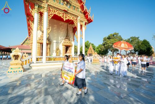 ภาพ No.195649:พิธีทอดผ้าป่าทำนุบำรุงศาสนสถาน ณ วัดคู้สลอดวุฒิโสภณ ต.คู้สลอด อ.ลาดบัวหลวง จ.พระนครศรีอยุธยา ในโครงการธรรมยาตรา กตัญญูบูชา มหาปูชนียาจารย์ พระมงคลเทพมุนี(สด จนฺทสโร) พระผู้ปราบมาร อนุสรณ์สถาน 7 แห่ง ปีที่ 13 วันที่ 13 มกราคม พ.ศ. 2568