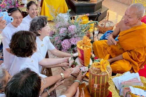 ภาพ No.259985:วันที่ 19 ตุลาคม พ.ศ. 2568 พิธีทอดกฐินสามัคคีทั่วไทย 30,000 วัด โดยคณะศิษยานุศิษย์ บูชาธรรม 81 ปี หลวงพ่อธัมมชโย ณ วัดบ่อหว้า อ.ควนเนียง จ.สงขลา