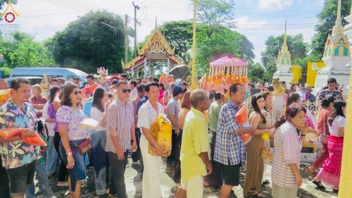 ภาพ No.164592:พิธีทอดกฐิน ณ วัดนิยมยาตรา อ.บางบ่อ จ.สมุทรปราการ ในโครงการกฐินสามัคคีทั่วไทย 30,000 วัด บูชาธรรม 80 ปี หลวงพ่อธัมมชโย โดยคณะศิษยานุศิษย์วัดพระธรรมกาย วันที่ 20 ตุลาคม พ.ศ. 2567