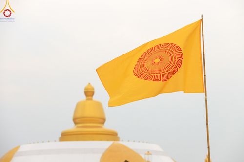 ภาพ No.118140:พิธีจุดประทีปถวายเป็นพุทธบูชา และบูชาธรรมมหาปูชนียาจารย์ พระมงคลเทพมุนี(สด จนฺทสโร) วันที่ 24 มกราคม พ.ศ. 2567 ณ อนุสรณ์สถานบางปลา อ.บางเลน จ.นครปฐม