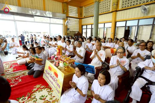 ภาพ No.276245:วันที่ 5 พฤศจิกายน พ.ศ. 2568 พิธีทอดกฐินสามัคคีทั่วไทย ณ วัดจวนดำรงค์ราชพลขันต์ อ.พระประแดง จ.สมุทรปราการ โดยคณะศิษยานุศิษย์ บูชาธรรม 81 ปี หลวงพ่อธัมมชโย