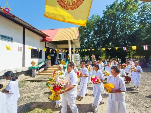 ภาพ No.178595:พิธีทอดกฐิน ณ วัดชัยมงคล ต.สตึก อ.สตึก จ.บุรีรัมย์ ในโครงการกฐินสามัคคีทั่วไทย 30,000 วัด บูชาธรรม 80 ปี หลวงพ่อธัมมชโย โดยคณะศิษยานุศิษย์วัดพระธรรมกาย วันที่ 9 พฤศจิกายน พ.ศ. 2567