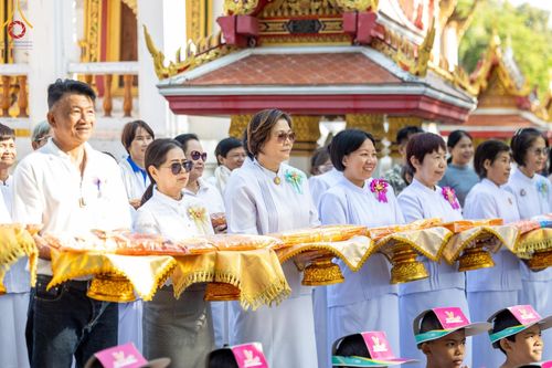 ภาพ No.196784:พิธีทอดผ้าป่าทำนุบำรุงศาสนสถาน ณ วัดโพธิ์เอน ต.บางขุนกอง อ.บางกรวย จ.นนทบุรี ในโครงการธรรมยาตรา กตัญญูบูชา มหาปูชนียาจารย์ พระมงคลเทพมุนี(สด จนฺทสโร) พระผู้ปราบมาร อนุสรณ์สถาน 7 แห่ง ปีที่ 13 วันที่ 17 มกราคม พ.ศ. 2568