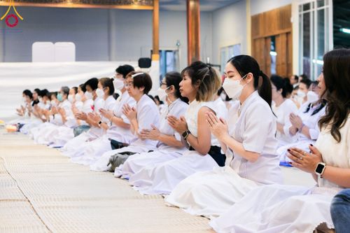 ภาพ No.115592:พิธีถวายภัตตาหารเป็นสังฆทาน แด่คณะพระธรรมยาตรา ปีที่ 12 วันที่ 20 มกราคม พ.ศ. 2567 ณ วัดโบสถ์(บน) บางคูเวียง จ.นนทบุรี