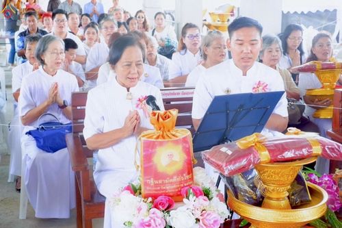 ภาพ No.253400:วันที่ 12 ตุลาคม พ.ศ. 2568 พิธีทอดกฐินสามัคคีทั่วไทย 30,000 วัด โดยคณะศิษยานุศิษย์ บูชาธรรม 81 ปี หลวงพ่อธัมมชโย ณ วัดท้องคุ้ง ตำบลคลองด่าน  อำเภอบางบ่อ จังหวัดสมุทรปราการ