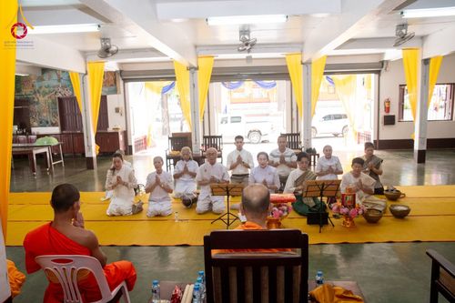 ภาพ No.174915:พิธีทอดกฐินวัดชแวสี นครเวียงจันทร์ สปป.ลาว ในโครงการกฐินสามัคคีทั่วไทย 30,000 วัด บูชาธรรม 80 ปี หลวงพ่อธัมมชโย โดยคณะศิษยานุศิษย์วัดพระธรรมกาย วันที่ 11 พฤศจิกายน พ.ศ. 2567