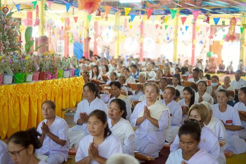 ภาพ No.270452:วันที่ 22 ตุลาคม พ.ศ. 2568 พิธีทอดกฐินสามัคคีทั่วไทย ณ วัดกระโดนไม้แดง ต.ชุมแสง อ.กระสัง จ.บุรีรัมย์ โดยคณะศิษยานุศิษย์ บูชาธรรม 81 ปี หลวงพ่อธัมมชโย