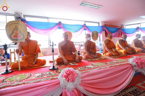 ภาพ No.172319:พิธีทอดกฐิน ณ วัดอมราวราราม แขวงคลองถนน เขตสายไหม กรุงเทพฯ ในโครงการกฐินสามัคคีทั่วไทย 30,000 วัด บูชาธรรม 80 ปี หลวงพ่อธัมมชโย โดยคณะศิษยานุศิษย์วัดพระธรรมกาย วันที่ 27 ตุลาคม พ.ศ. 2567