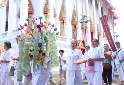 ภาพ No.250377:วันพุธที่ 8 ตุลาคม พ.ศ. 2568 พิธีทอดกฐินสามัคคีทั่วไทย 30,000 วัด โดยคณะศิษยานุศิษย์ บูชาธรรม 81 ปี หลวงพ่อธัมมชโย ณ วัดรางกำหยาด อ.บางเลน จ.นครปฐม