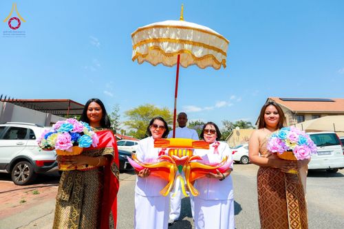 ภาพ No.176607:พิธีทอดกฐินแห่งทวีปแอฟริกา ณ วัดพระธรรมกายโจฮันเนสเบิร์ก สาธารณรัฐแอฟริกาใต้ วันอาทิตย์ที่ 20 ตุลาคม พ.ศ. 2567