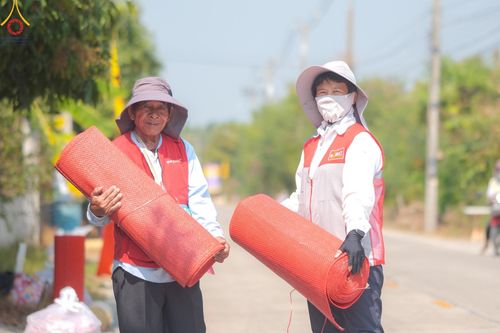 ภาพ No.202924:V.51 สารพัดV สารพัดดี ที่คลองบางนางแท่น ในโครงการธรรมยาตรา กตัญญูบูชา มหาปูชนียาจารย์ พระมงคลเทพมุนี(สด จนฺทสโร) พระผู้ปราบมาร อนุสรณ์สถาน 7 แห่ง ปีที่ 13 ระหว่างวันที่ 2-31 มกราคม พ.ศ. 2568