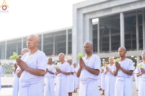 ภาพ No.180495:พิธีบรรพชาอุปสมบท โครงการอุปสมบทบูชาธรรมมหาปูชนียาจารย์ ประจำปีพุทธศักราช 2567 วันเสาร์ที่ 7 ธันวาคมพ.ศ. 2567 ณ วัดพระธรรมกาย จ.ปทุมธานี