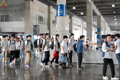 ภาพ No.59308:การอบรมอาสาสมัคร  เตรียมงานและจัดถวายภัตตาหาร แด่พระสังฆาธิการ 10,000 กว่าวัดทั่วประเทศ ในวันที่ 21-22 เมษายน พ.ศ.2567 เพื่องานวันคุ้มครองโลก จัดโดย ชมรมพุทธศาสตร์สากลฯ