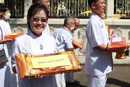 ภาพ No.172238:พิธีทอดกฐิน ณ วัดรวกสุทธาราม แขวงบางขุนศรี เขตบางกอกน้อย กรุงเทพฯ ในโครงการกฐินสามัคคีทั่วไทย 30,000 วัด บูชาธรรม 80 ปี หลวงพ่อธัมมชโย โดยคณะศิษยานุศิษย์วัดพระธรรมกาย วันที่ 26 ตุลาคม พ.ศ. 2567