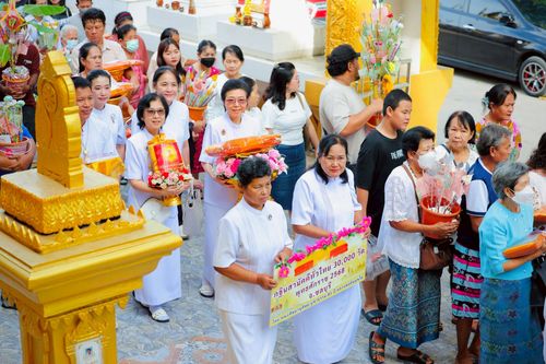 ภาพ No.266471:วันที่ 19 ตุลาคม พ.ศ. 2568 พิธีทอดกฐินสามัคคีทั่วไทย ณ วัดพระประทานพร อ.ศรีราชา ชลบุรี โดยคณะศิษยานุศิษย์ บูชาธรรม 81 ปี หลวงพ่อธัมมชโย