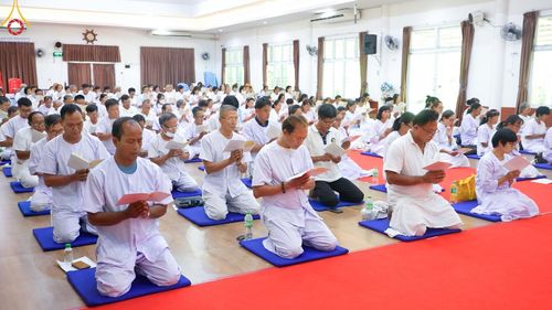 ภาพ No.153775:โครงการอบรมอุบาสก อุบาสิกาแก้ว รุ่นที่ 1 ผู้แทนทอดกฐินสามัคคี 30,000 วัดทั่วไทย ระหว่างวันที่ 6-8 กันยายน พ.ศ. 2567 ณ ศูนย์ปฏิบัติธรรมลำปาง